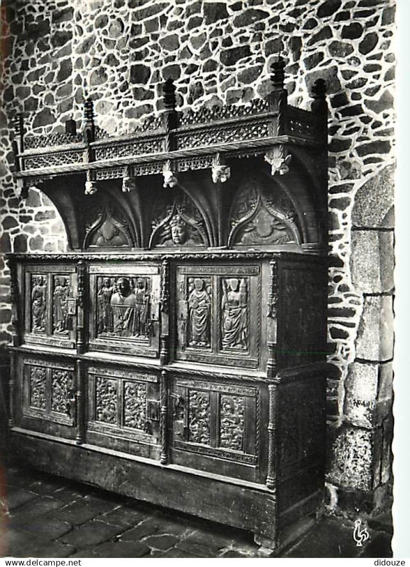 22 - Plougrescant - Chapelle de Saint-Gonery - Grande Crédence située dans le Transept Sud - Mention Photographie vérita