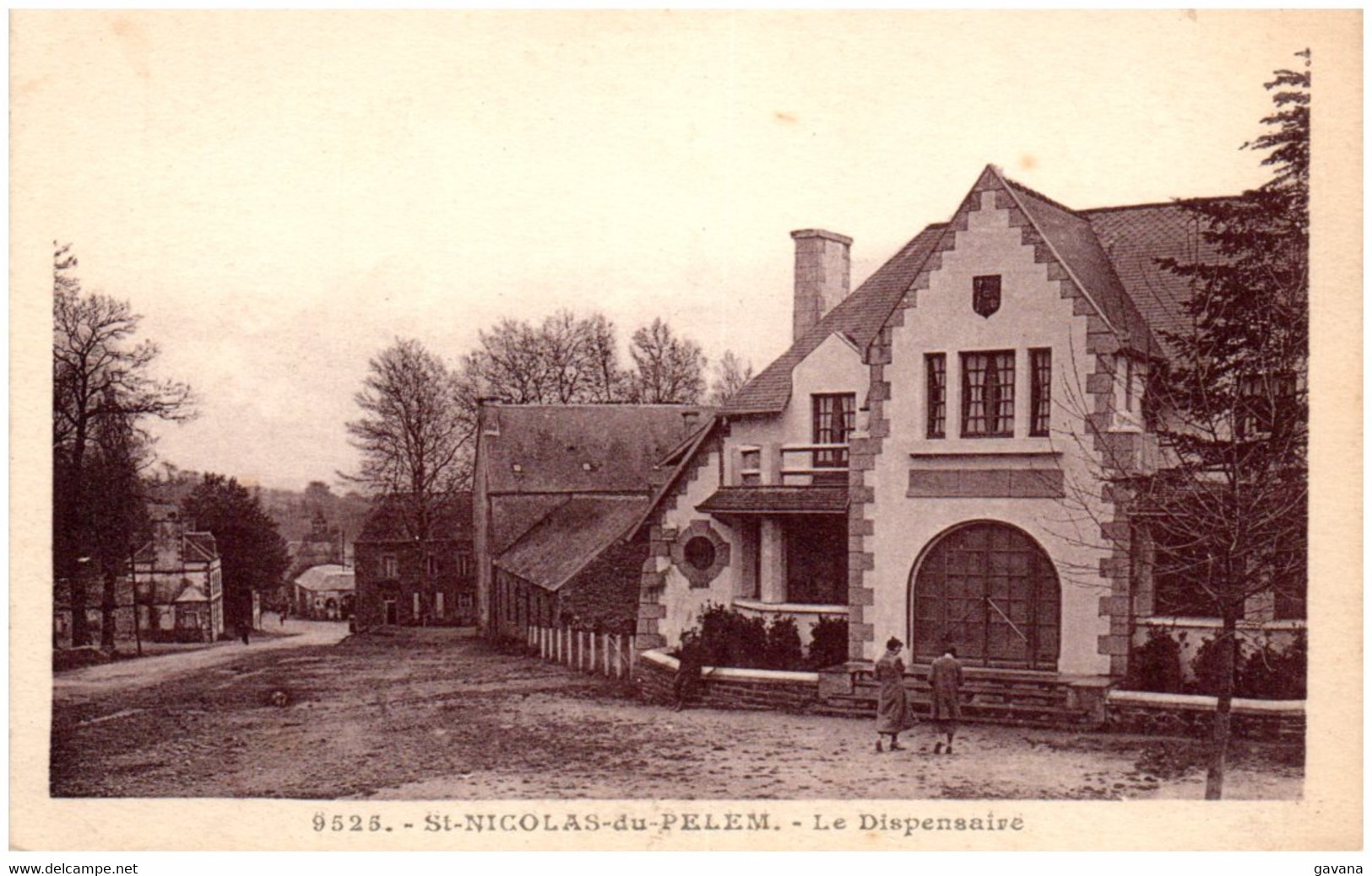 22 SAINT-NICOLAS-du-PELEM - Le dispensaire