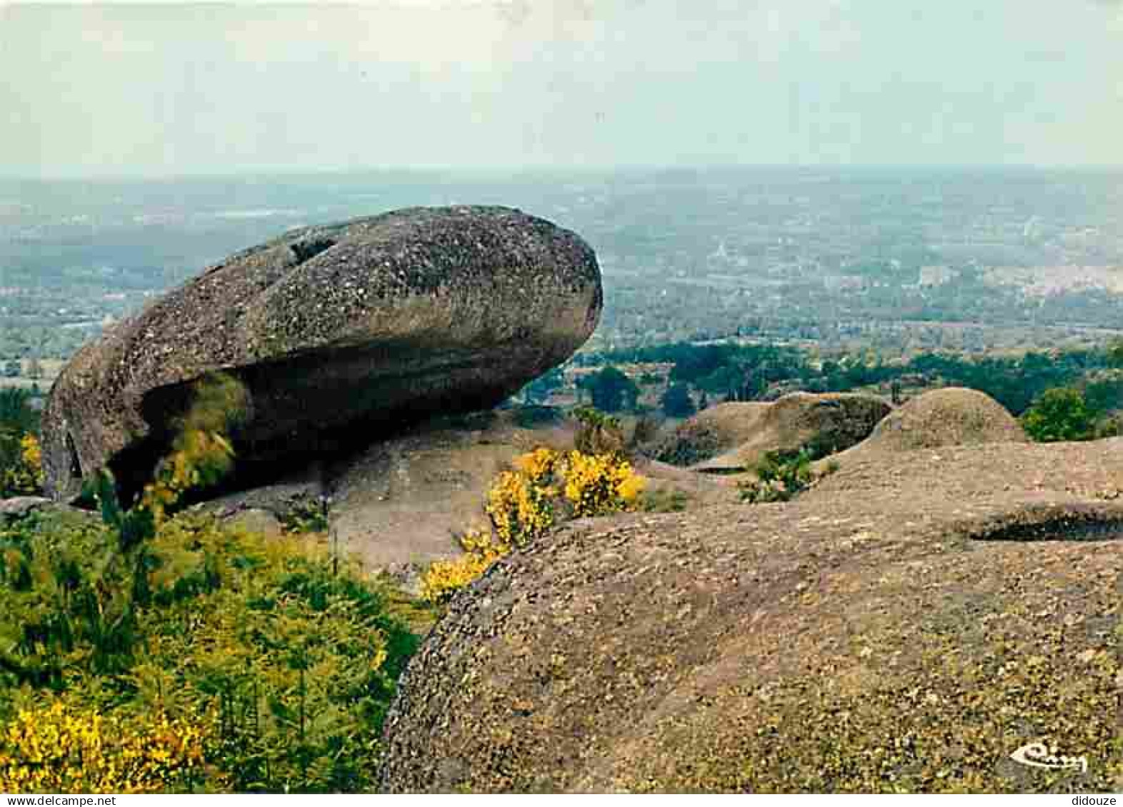 23 - Boussac - Environs de Boussac - Les Pierres Jaunatres - La Boussaquine - CPM - Voir Scans Recto-Verso