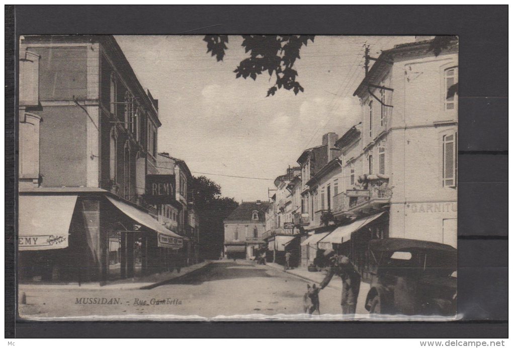 24 - Mussidan - Rue Gambetta