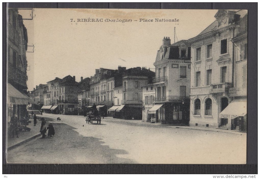 24 - Ribérac (dordogne) - Place Nationale