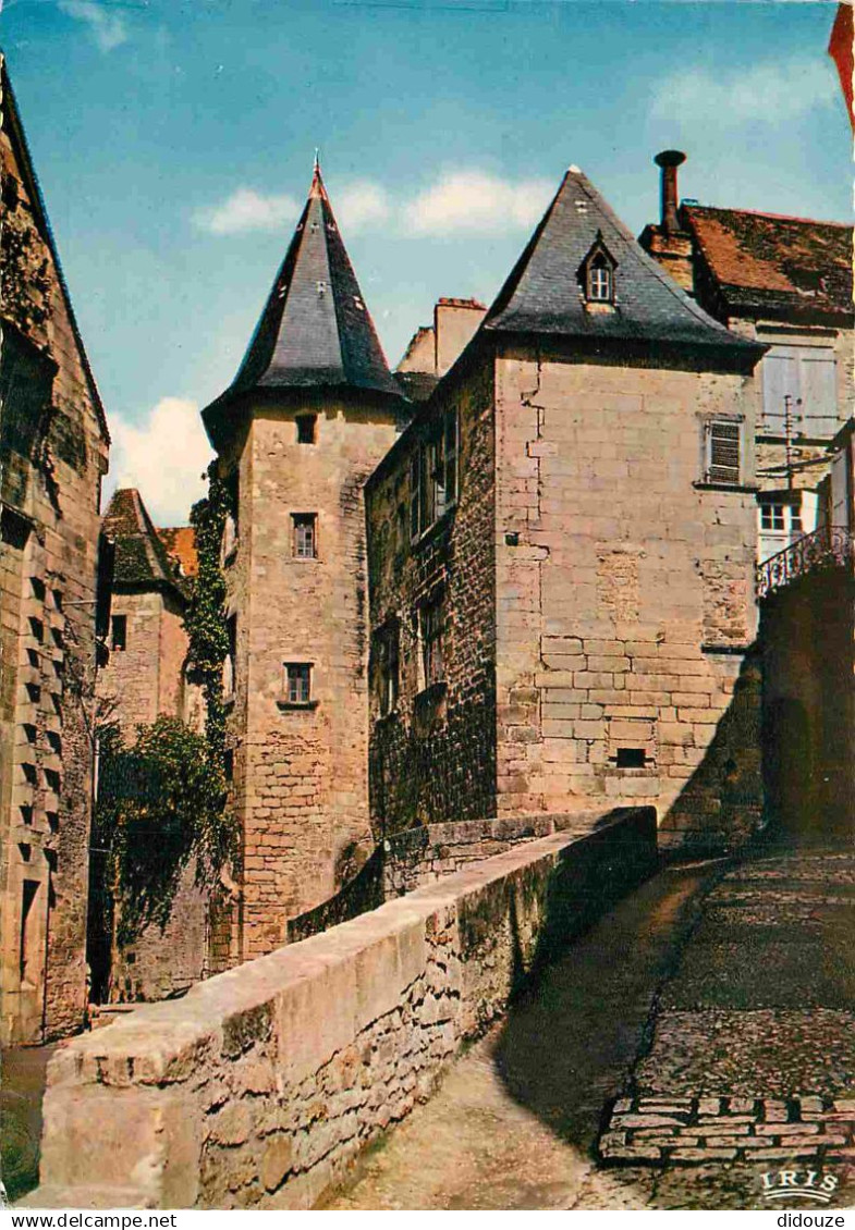 24 - Sarlat la Caneda - Maison Malville - CPM - Etat pli visible - Voir Scans Recto-Verso