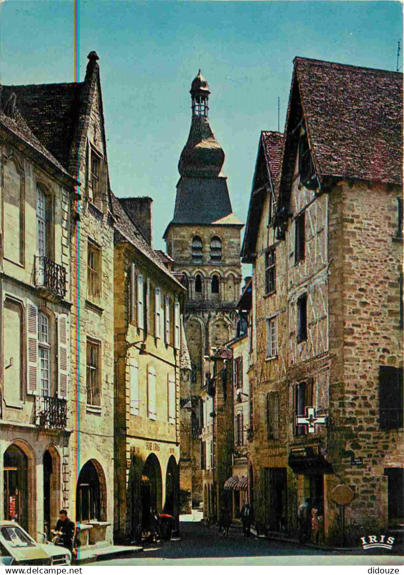 24 - Sarlat la Caneda - Rue et place de la Liberté - CPM - Voir Scans Recto-Verso