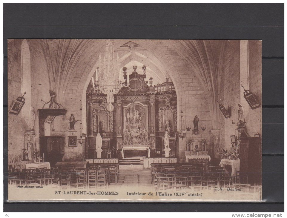 24 - St Laurent des Hommes - Interieur de l'Eglise