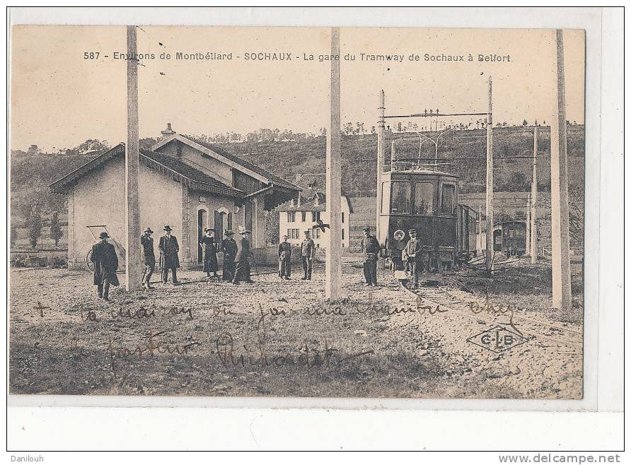 25 // SOCHAUX  La gare du tramway de Sochaux à Belfort   587