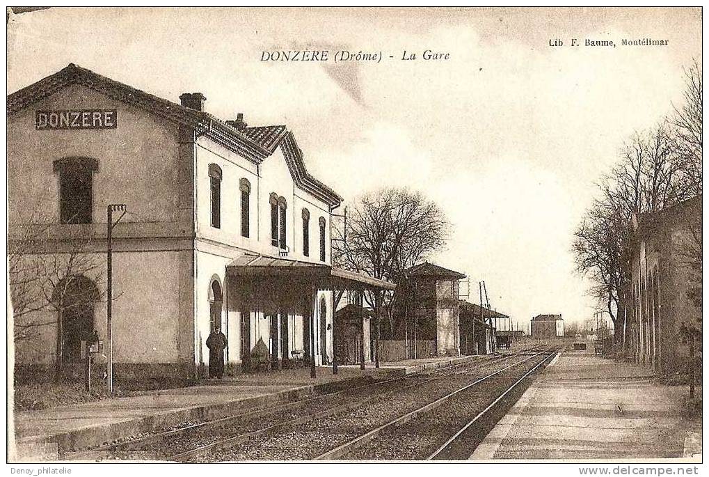 26/ DONZERE / LA GARE