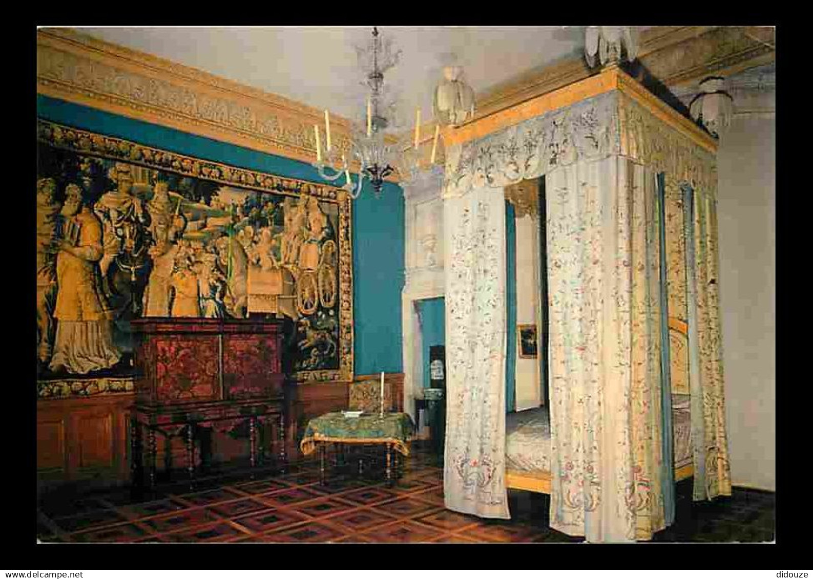 26 - Grignan - Intérieur du Château - Chambre du Comte de Grignan - Meubles d'époque - Art Tapisserie - Carte Neuve - CP