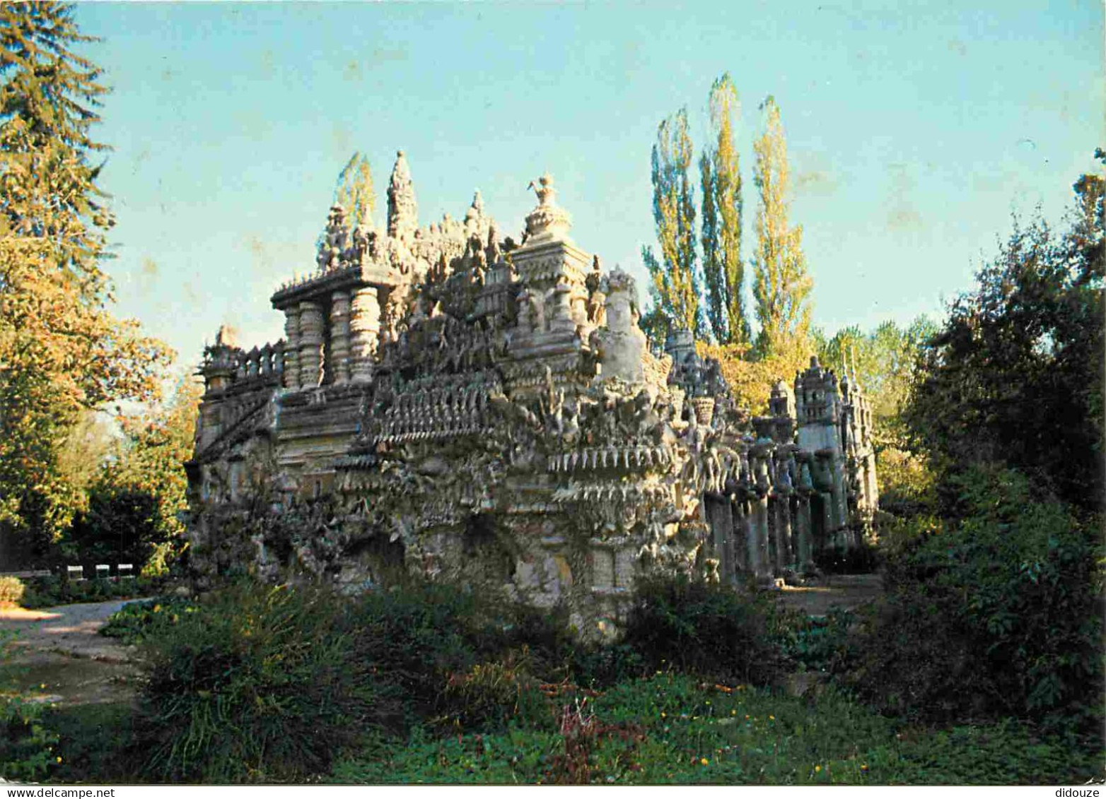 26 - Hauterives -  Le Palais Idéal - Oeuvre du facteur Ferdinand Cheval - CPM - Voir Scans Recto-Verso