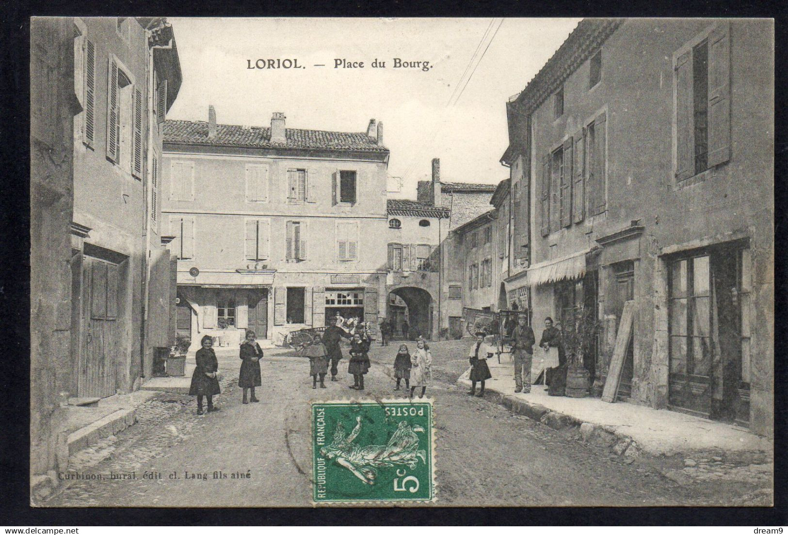 26 LORIOL - Place du Bourg