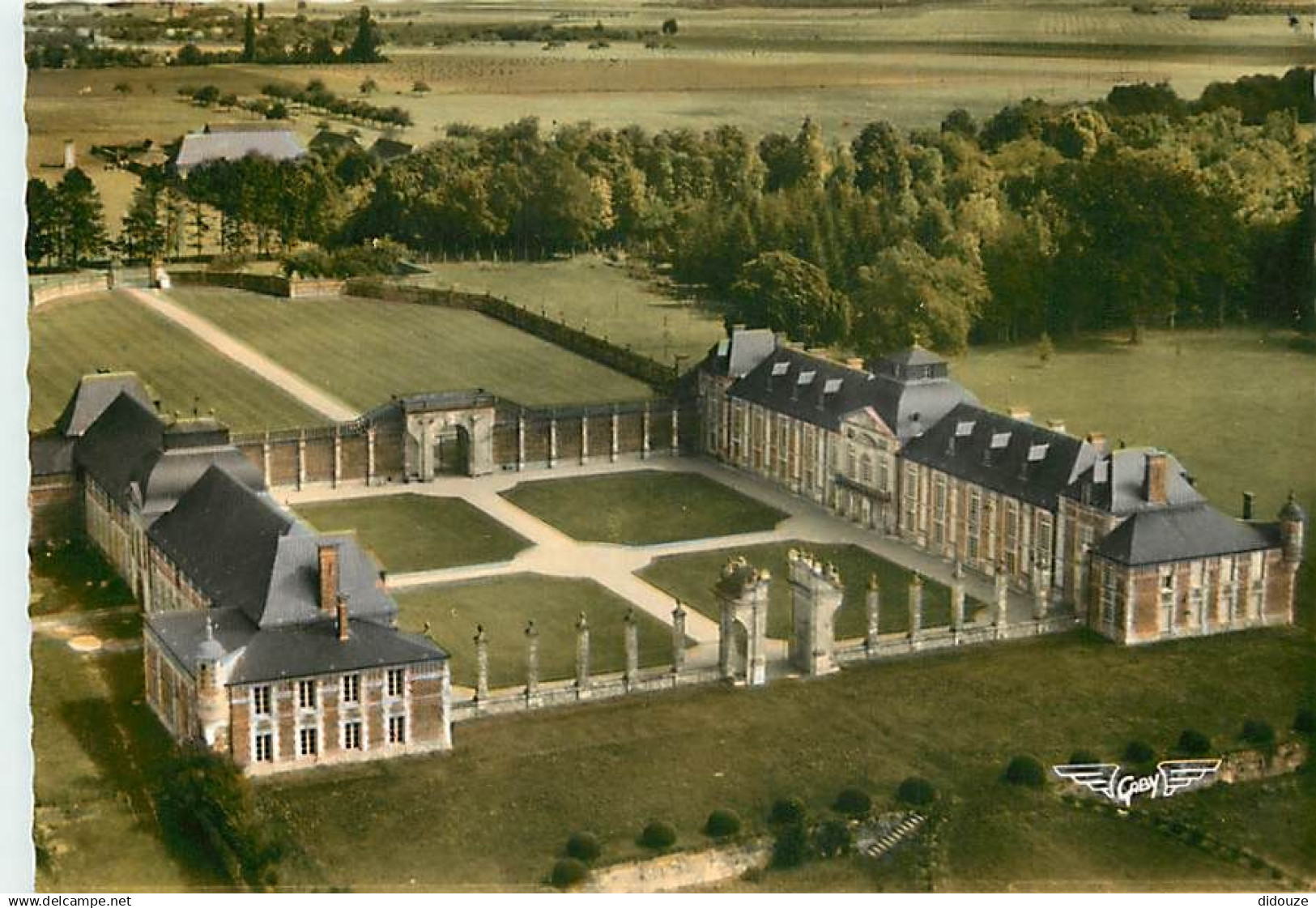 27 - Le Neubourg - Le Château du Champs de Bataille - Vue aérienne - CPM - Voir Scans Recto-Verso