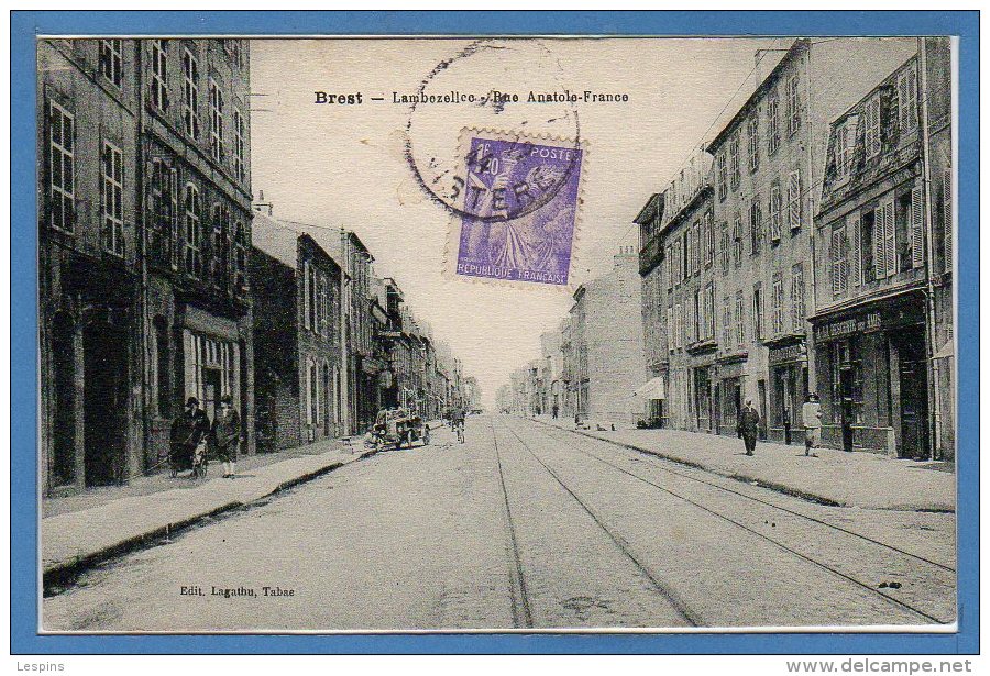 29 - BREST --  Lambezellec - Rue Anatole france