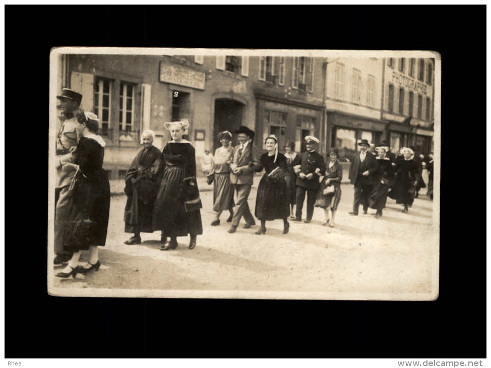 29 - CHATEAULIN - Carte Photo - Mariage