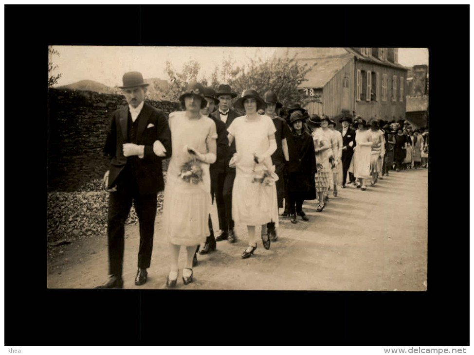 29 - CHATEAULIN - Carte Photo - Mariage