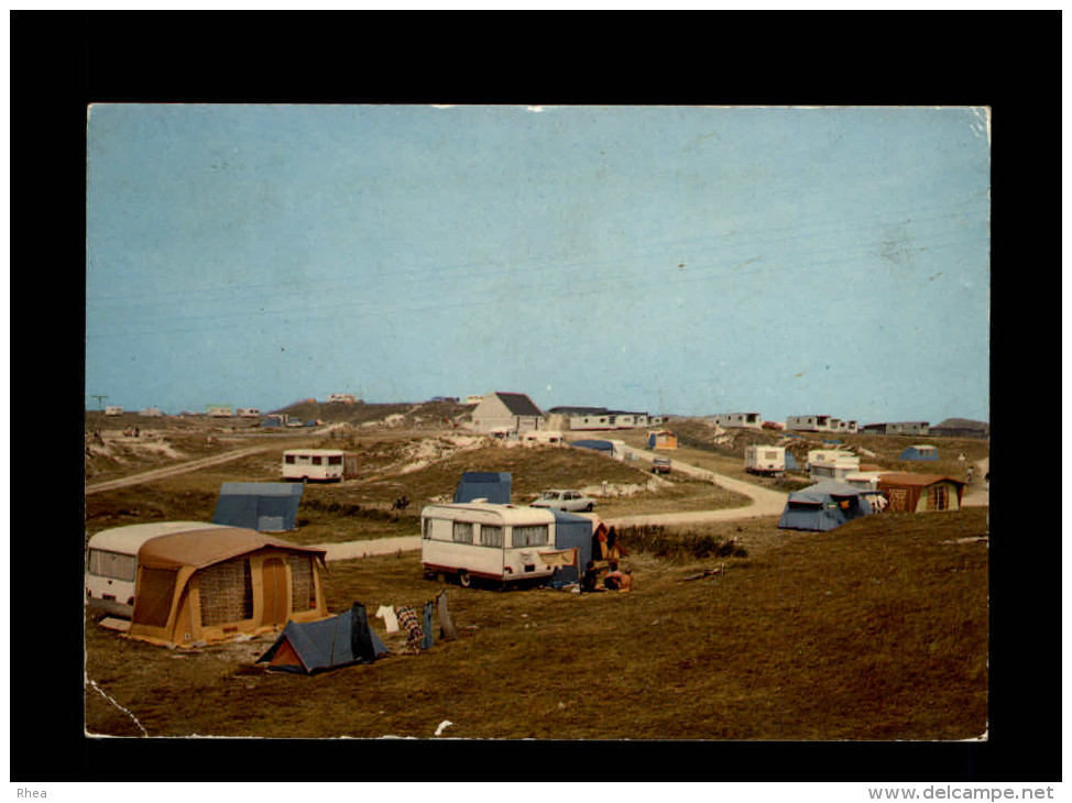 29 - CLEDER - camping - caravane