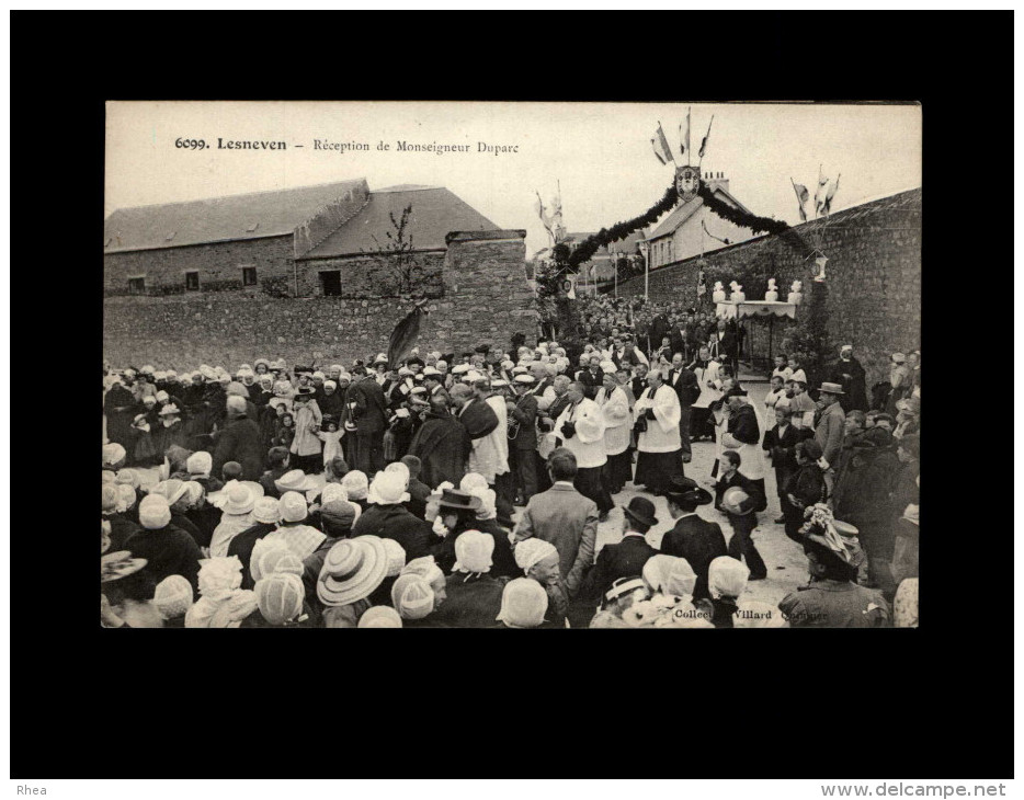 29 - LESNEVEN - procession