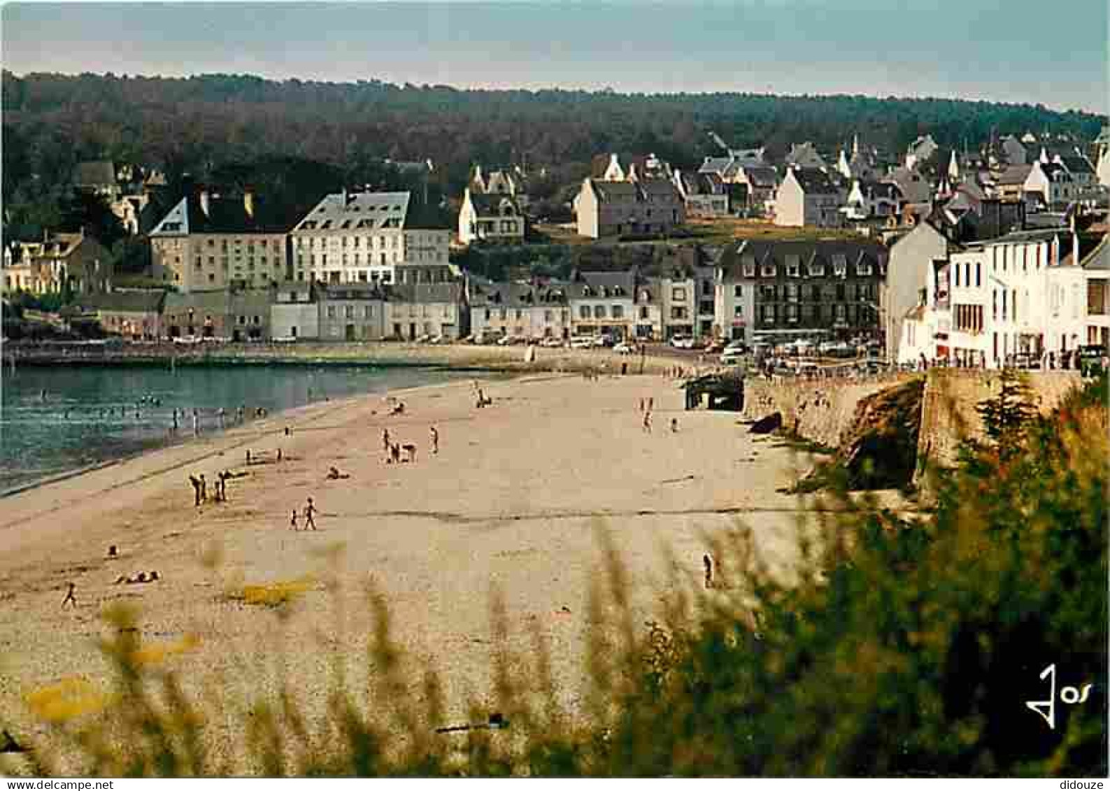 29 - Presqu'ile de Crozon - Morgat - La Plage et le fond du Port - Voir Scans Recto Verso