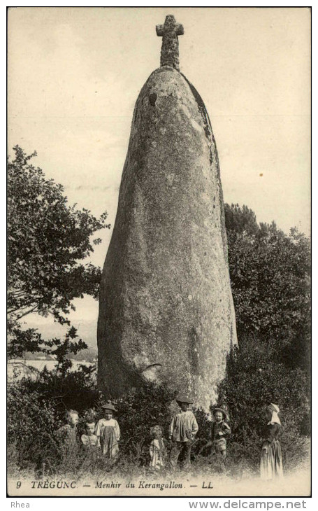 29 - TREGUNC - menhir