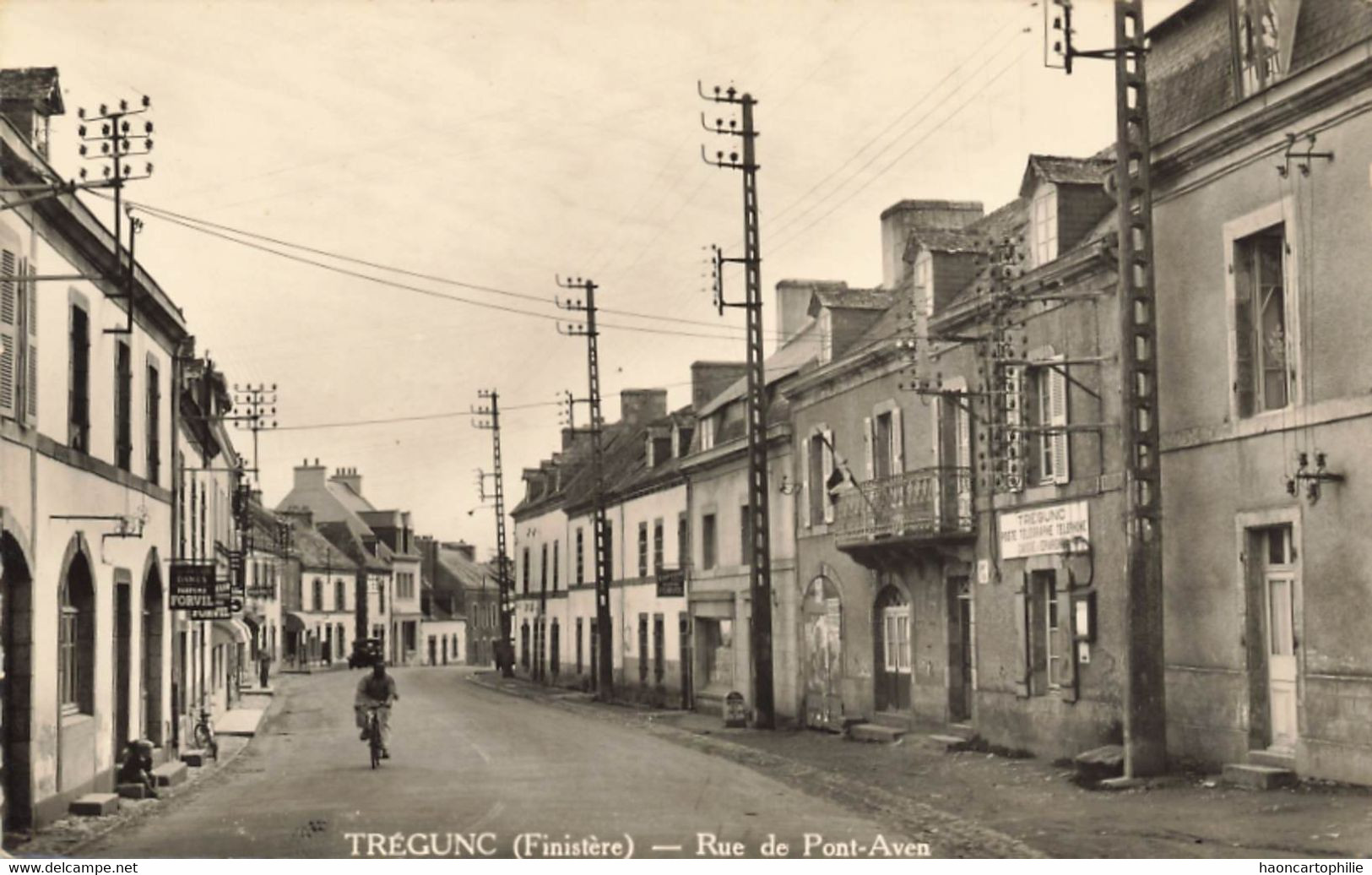 29 Tregunc rue de pont Aven