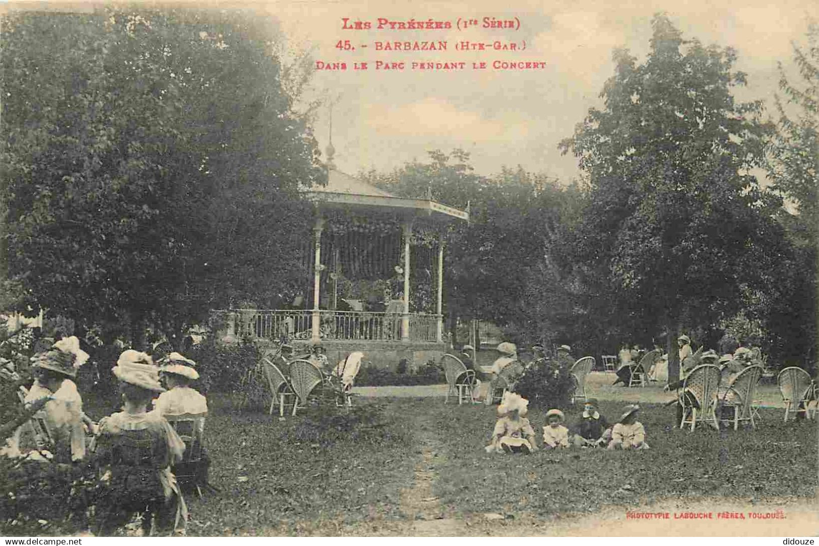 31 - Barbazan - Dans le Parc pendant le Concert - Animée - CPA - Voir Scans Recto-Verso