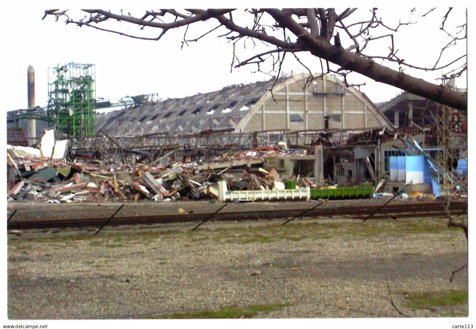 31 - M29098CPM - TOULOUSE - explosion AZF 21 septembre2001 - 3/8 - Très bon état - HAUTE-GARONNE