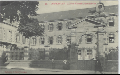 318 / CPA  COUTANCES L'ECOLE NORMALE D' INSTITUTRICES  (manche)