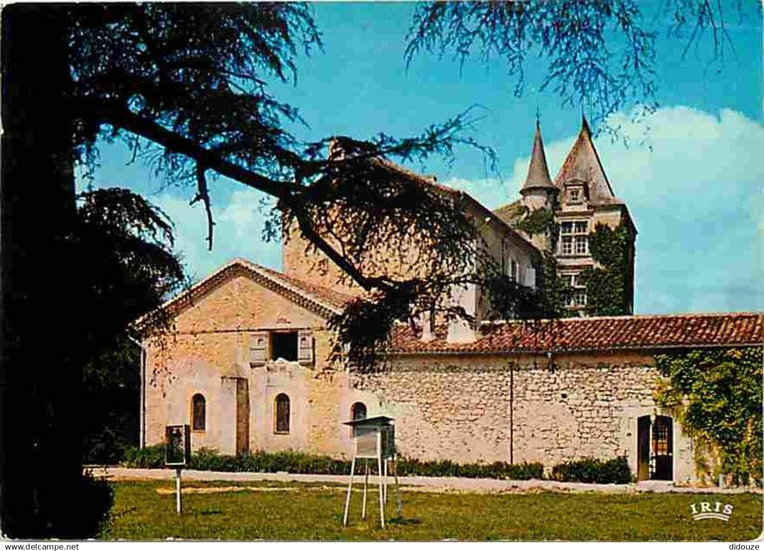 32 - Condom - Le château de Mons aux environs de Condom - Flamme Postale de Condom - CPM - Voir Scans Recto-Verso