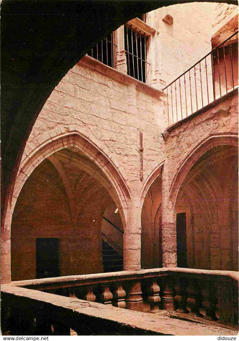 34 - Pezenas - Hôtel Lacoste - CPM - Voir Scans Recto-Verso