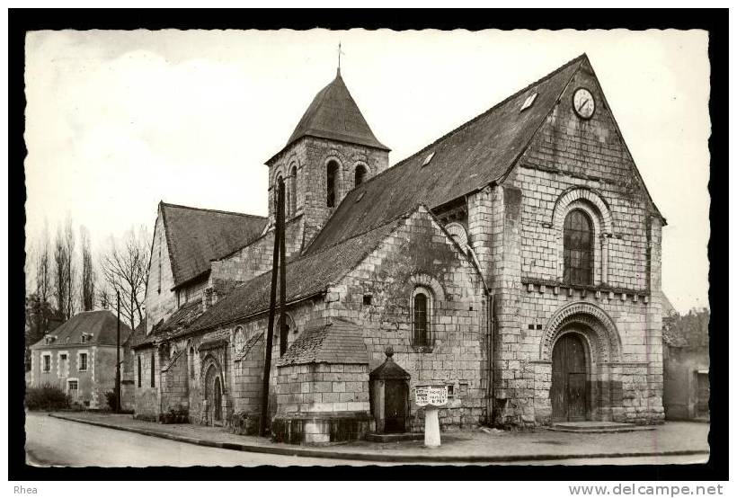 37 L'Île-Bouchard eglise D37D C37119C RH070480