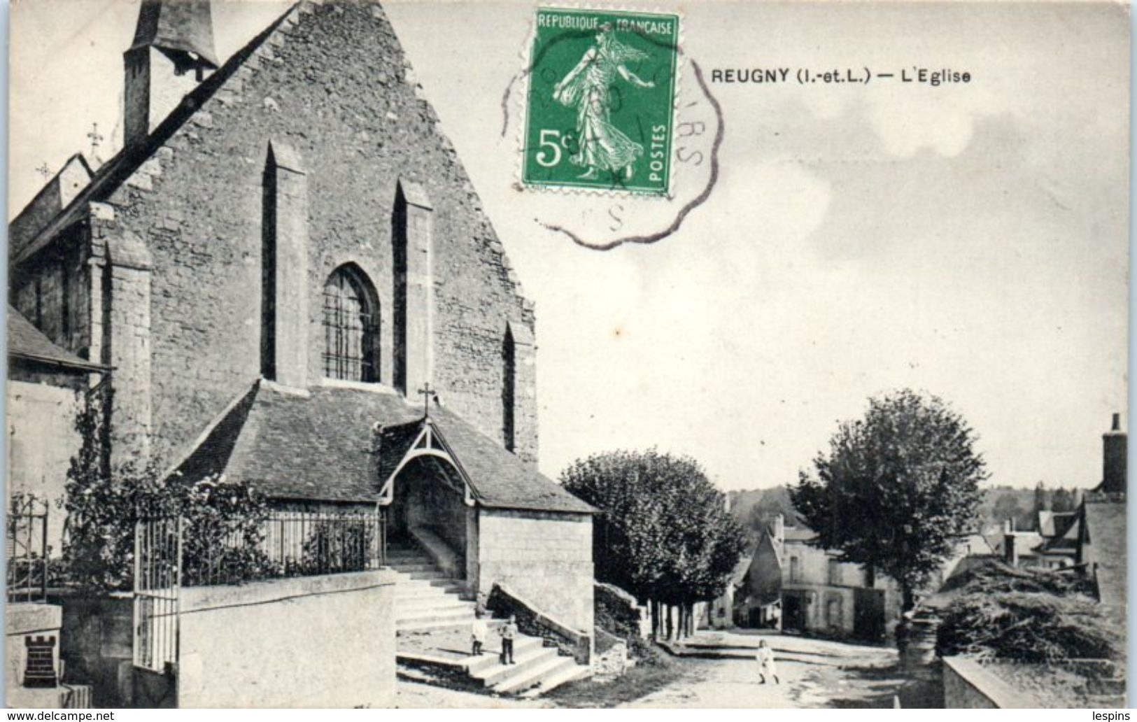 37 - REUGNY -- L'Eglise