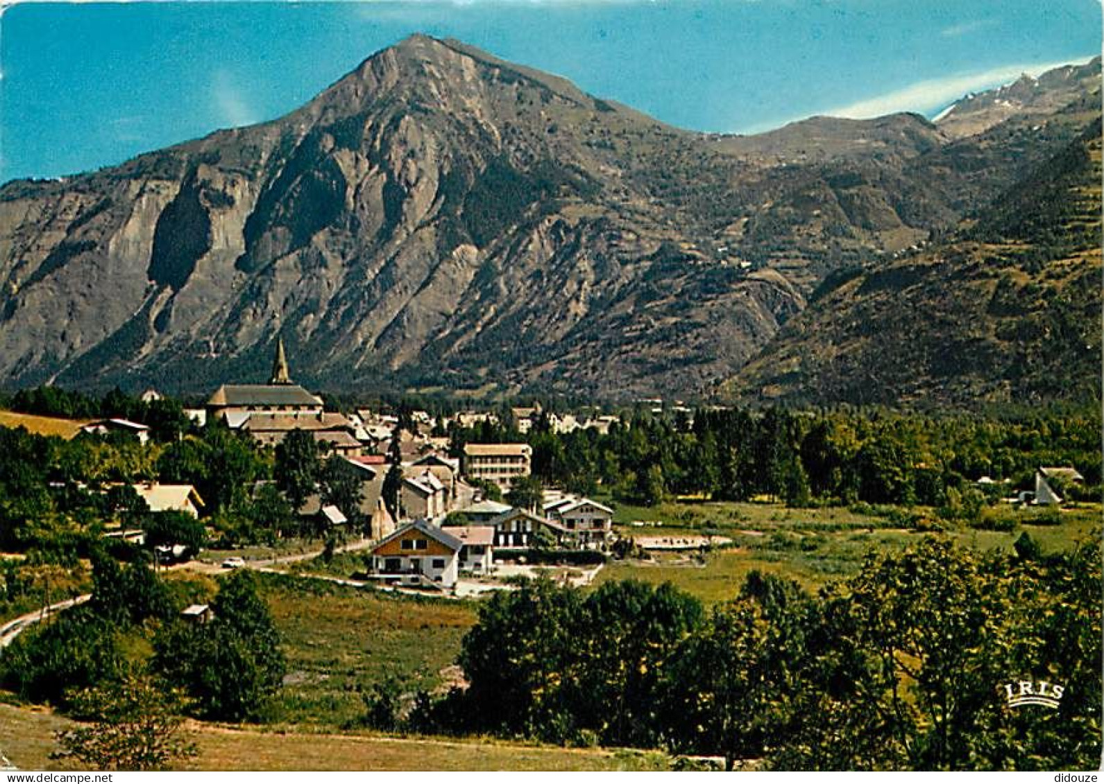 38 - Bourg d'Oisans - Vue générale et Massif des Grandes Rousses - Flamme Postale de Bourg d'Oisans - CPM - Voir Scans R