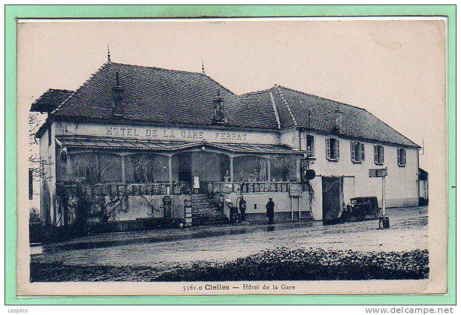 38 - CLELLES --  Hôtel de la Gare