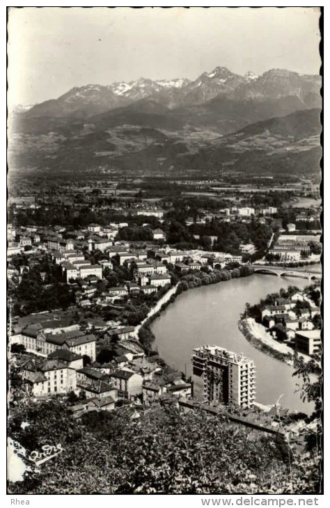 38 - LA TRONCHE - vue aérienne