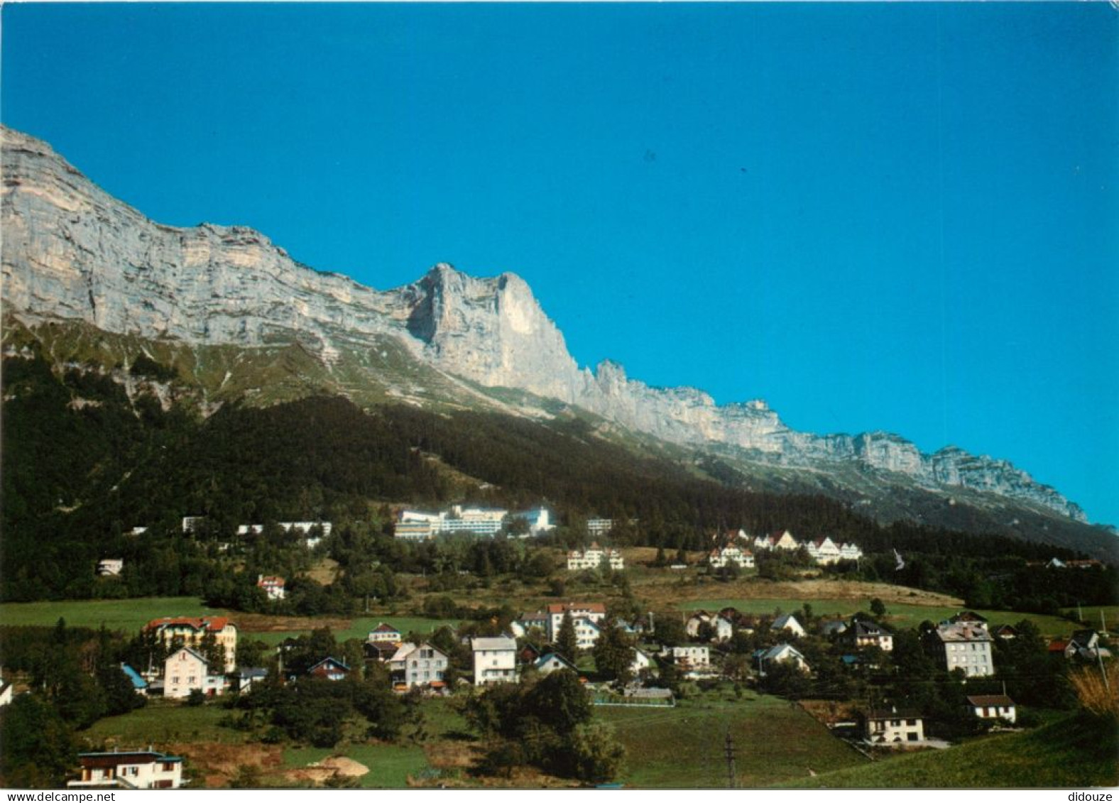 38 - Saint Hilaire du Touvet - Vue générale du Plateau des Petites Roches - CPM - Voir Scans Recto-Verso