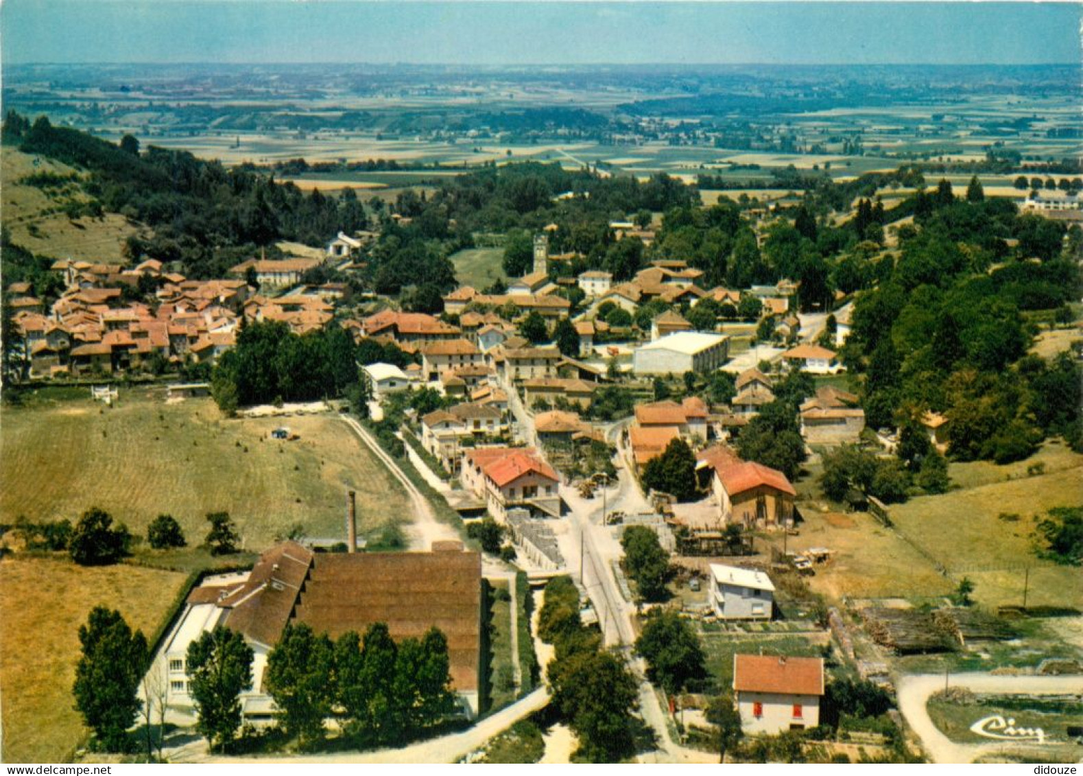 38 - Viriville - Vue Générale aérienne - CPM - Carte Neuve - Voir Scans Recto-Verso