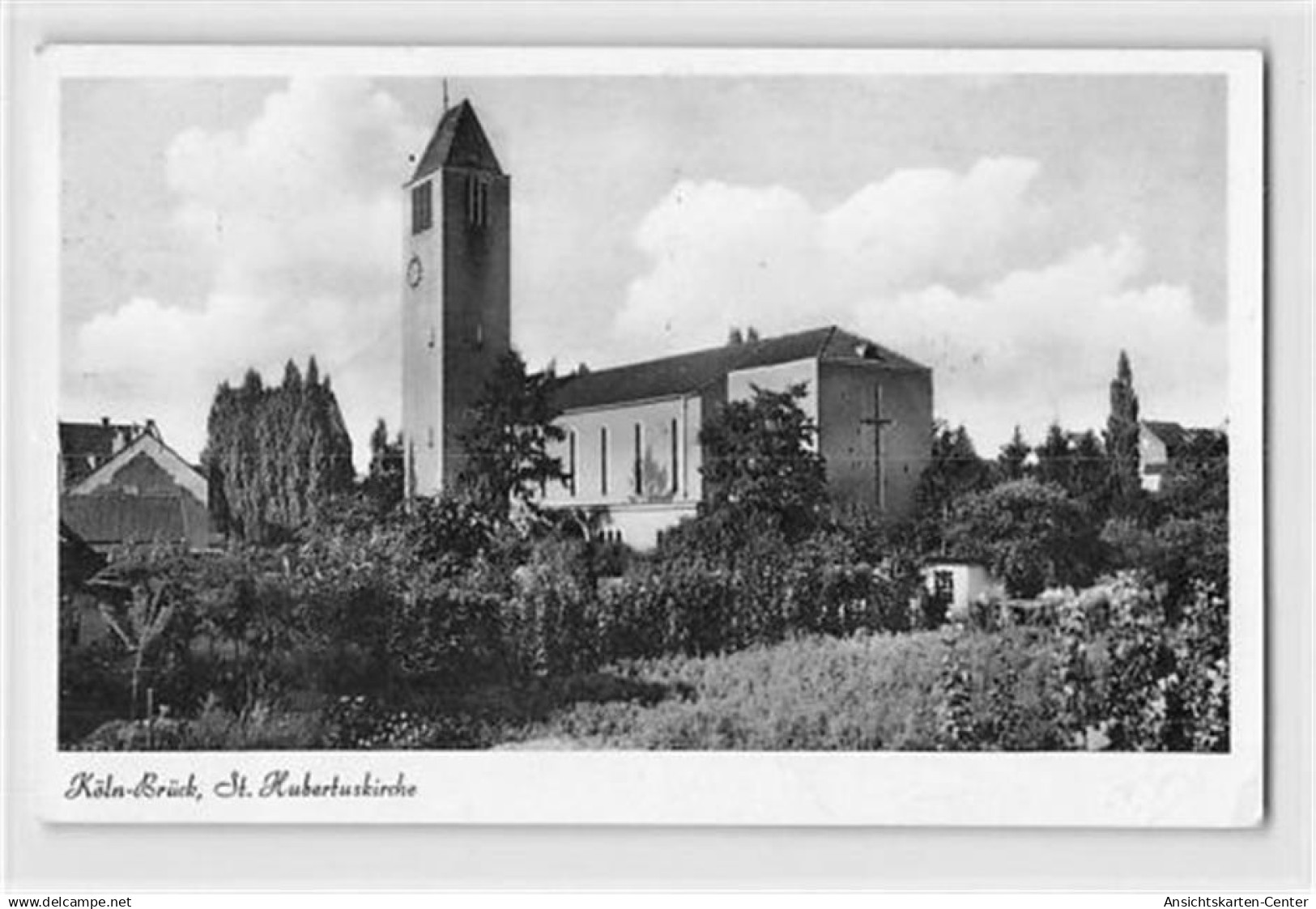 39116823 - Koeln-Brueck. St. Hubertuskirche gelaufen. Leichter Schrift- und Stempeldurchdruck, Knick unten in der Mitte