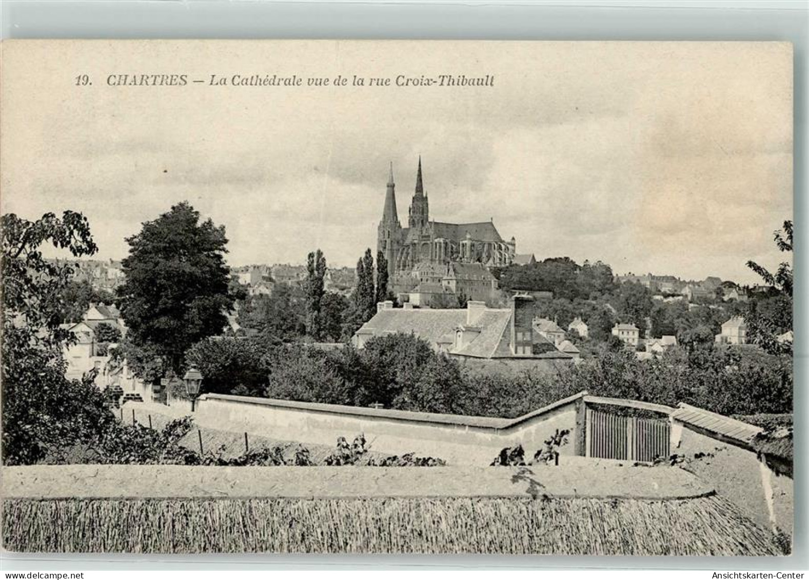 39471851 - Chartres