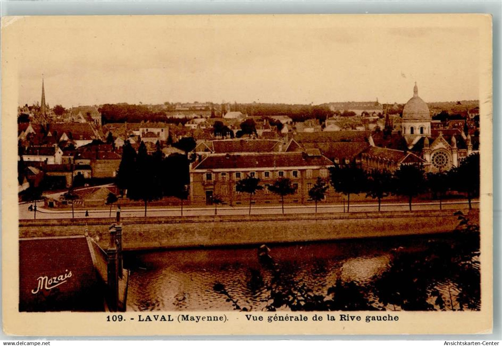 39476322 - Laval