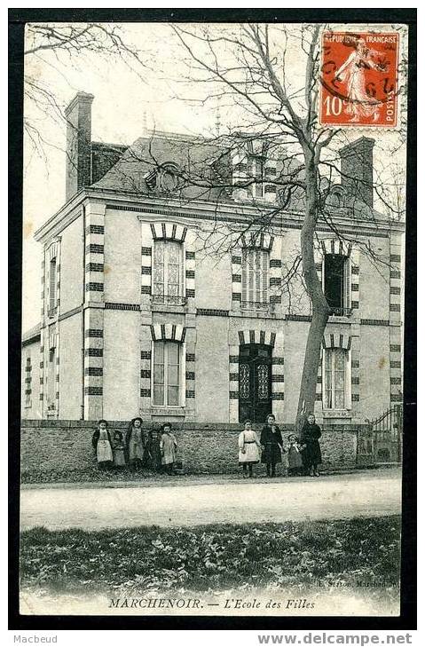 41 - MARCHENOIR -L´École des Filles - CARTE ANIMÉE