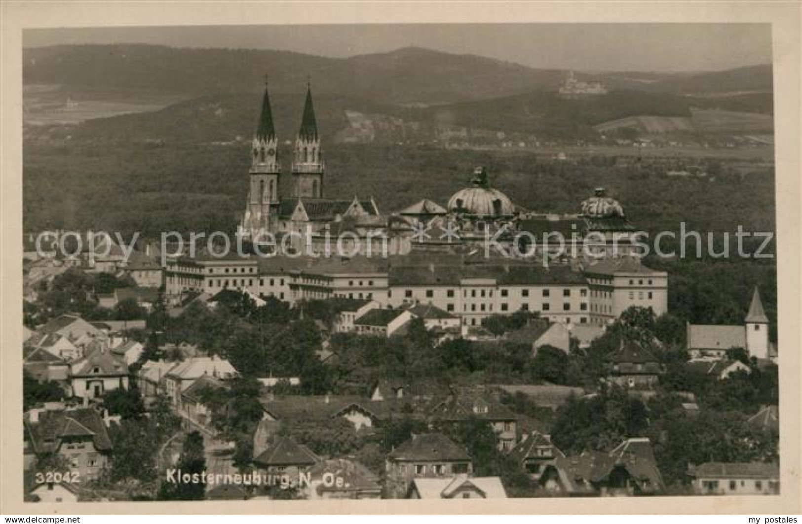 42998867 Klosterneuburg Panorama  Klosterneuburg