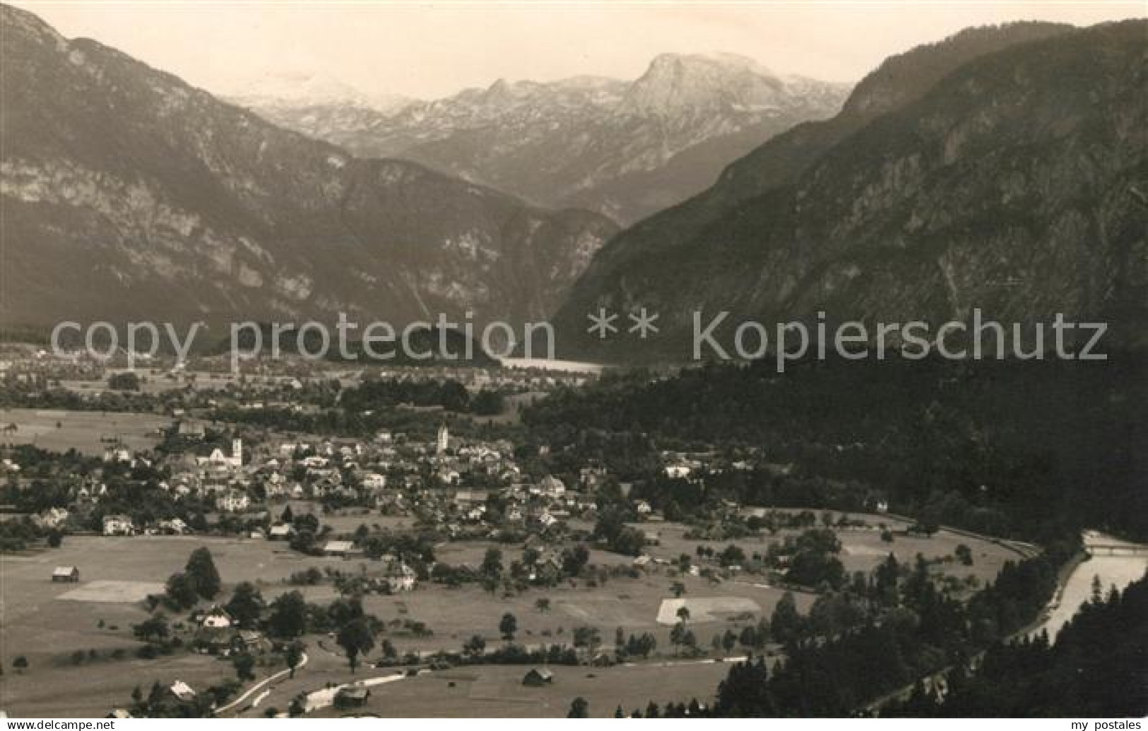 43037428 Bad Goisern Salzkammergut Gesamtansicht mit Alpenpanorama