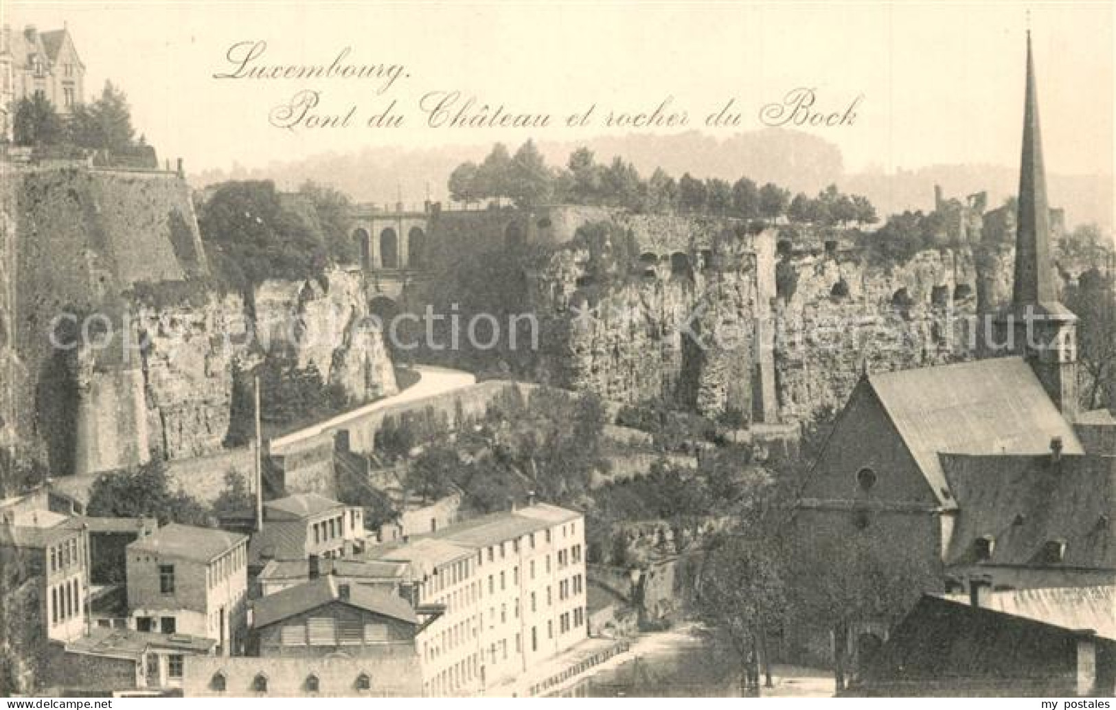 43340968 LUXEMBOURG__Luxemburg Pont du Chateau et rocher du Bock