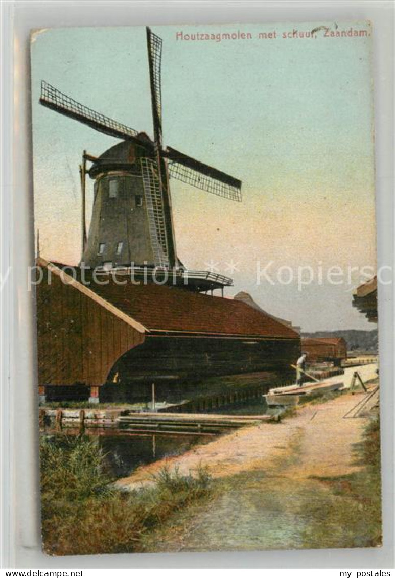 43502219 Zaandam Houtzaagmolen met schuur Windmuehle Saegewerk Zaandam