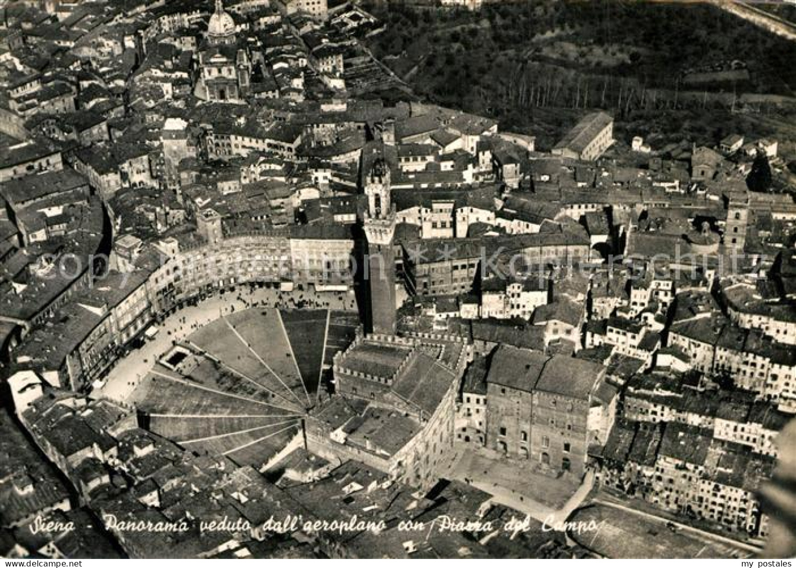 43527928 Siena Veduta Aerea Piazza del Campo Siena