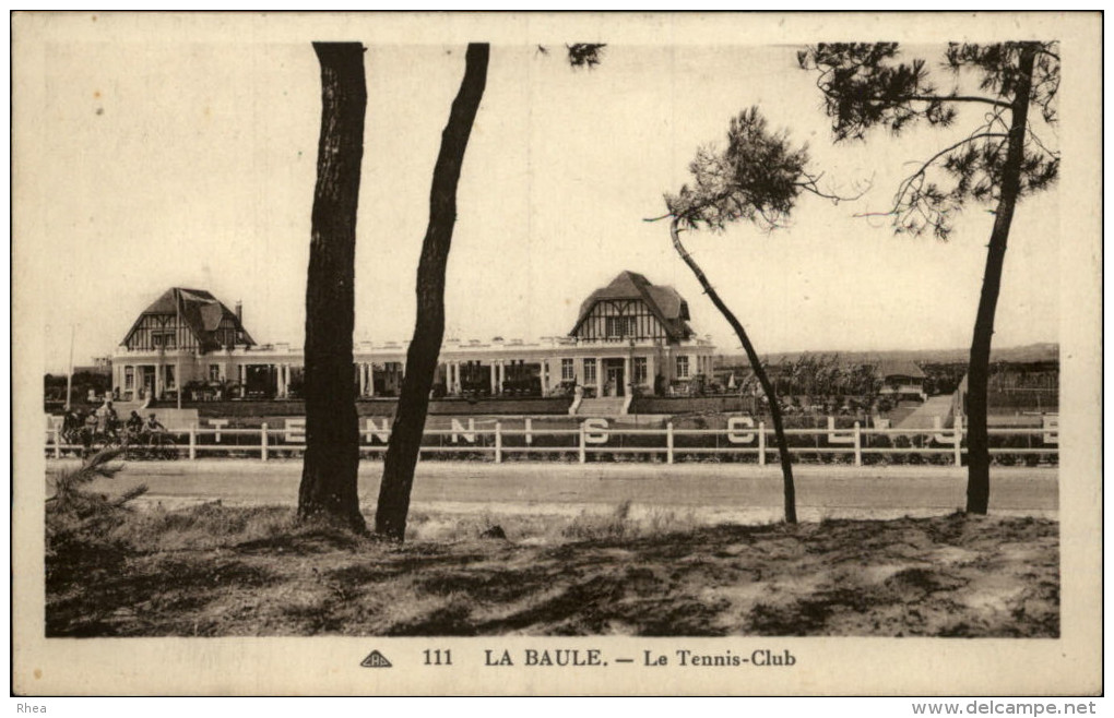 44 - LA BAULE-ESCOUBLAC - Tennis club