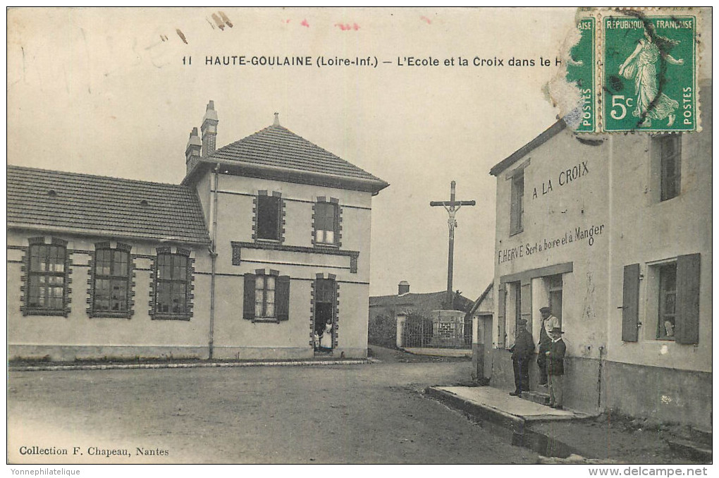 44 - LOIRE ATLANTIQUE - Haute Goulaine - école - croix