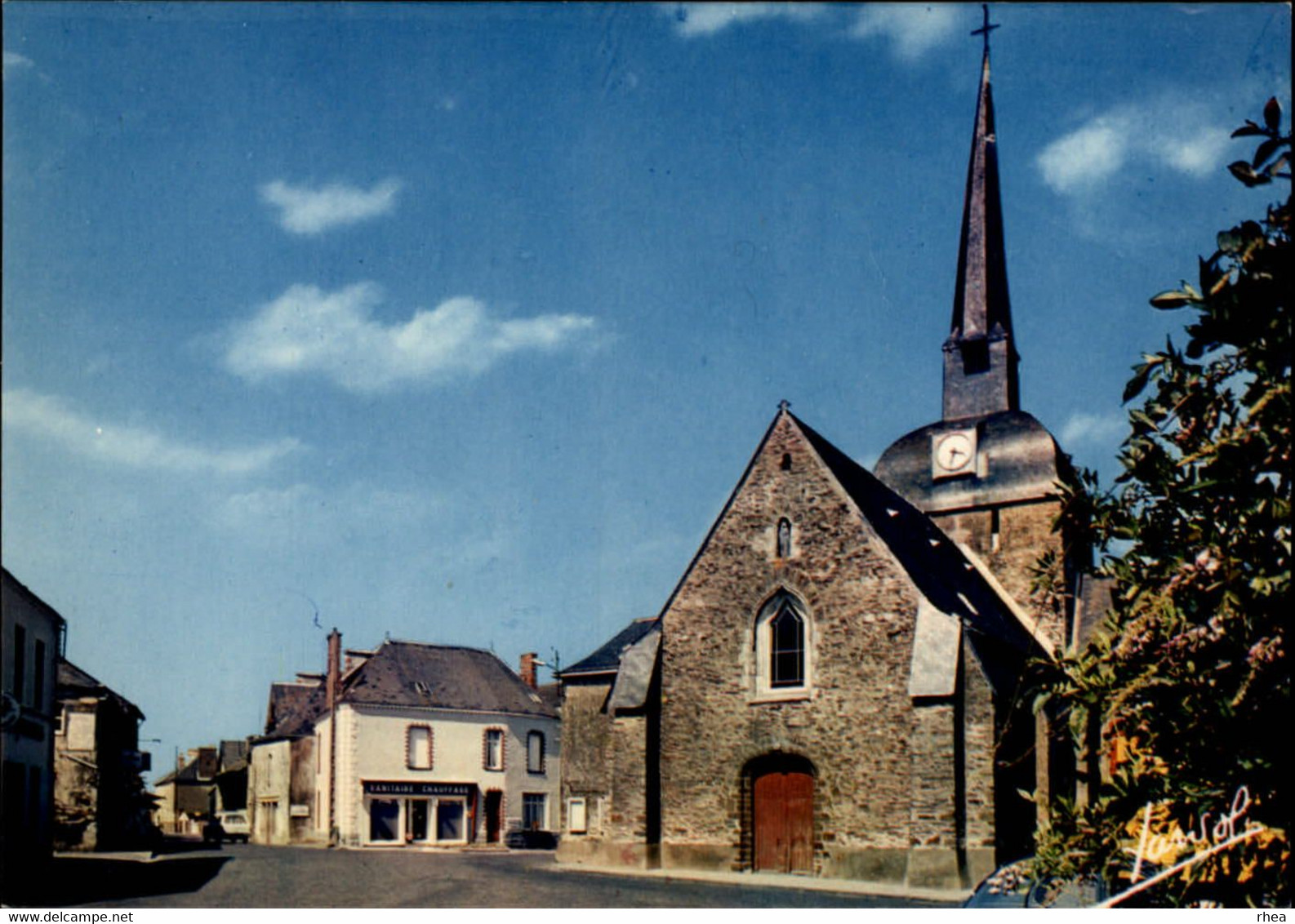 44 - MOISDON-LA-RIVIERE - l'Eglise