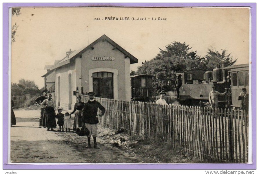 44 - PREFAILLES -- La Gare