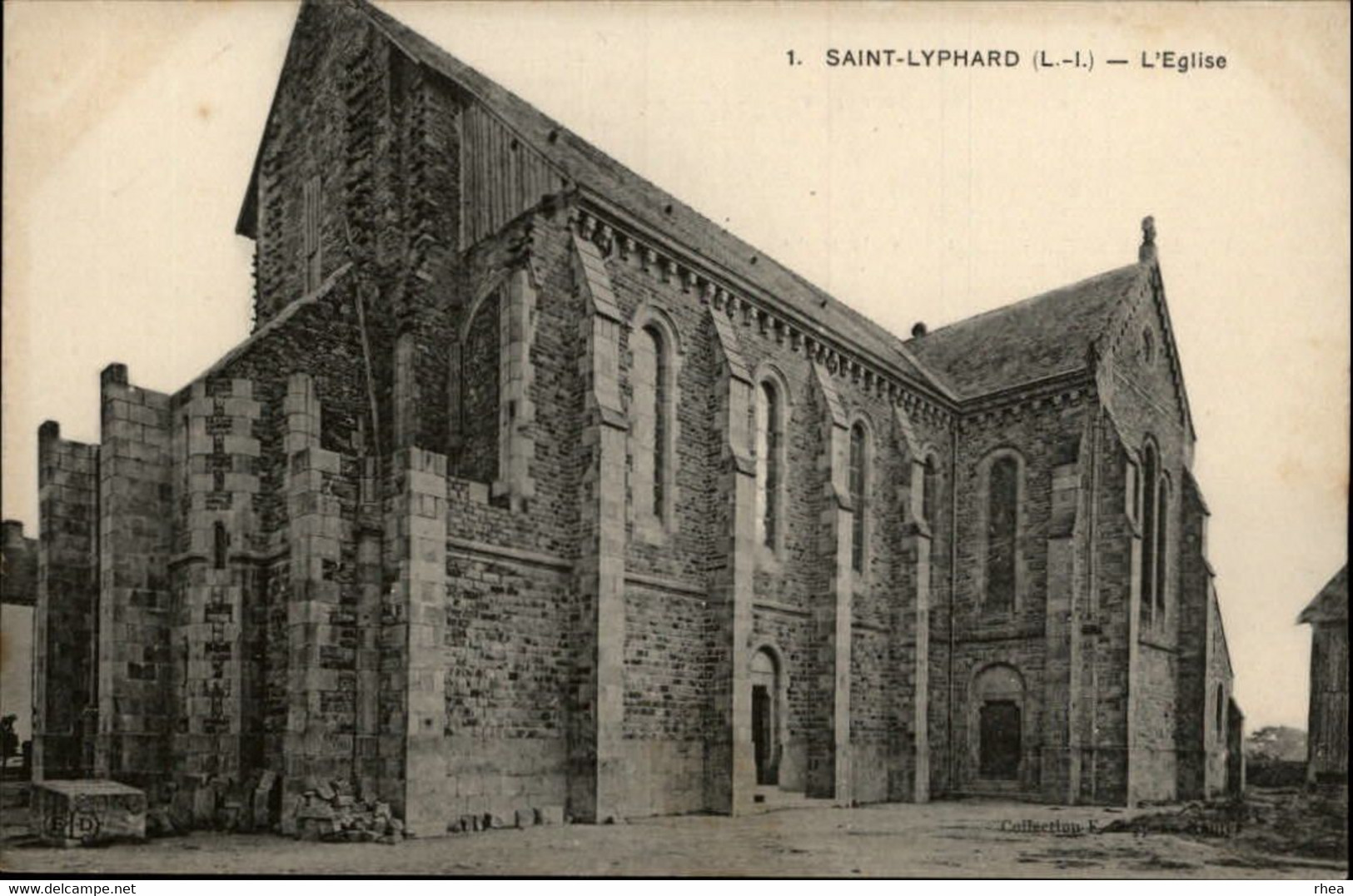 44 - SAINT-LYPHARD - Eglise