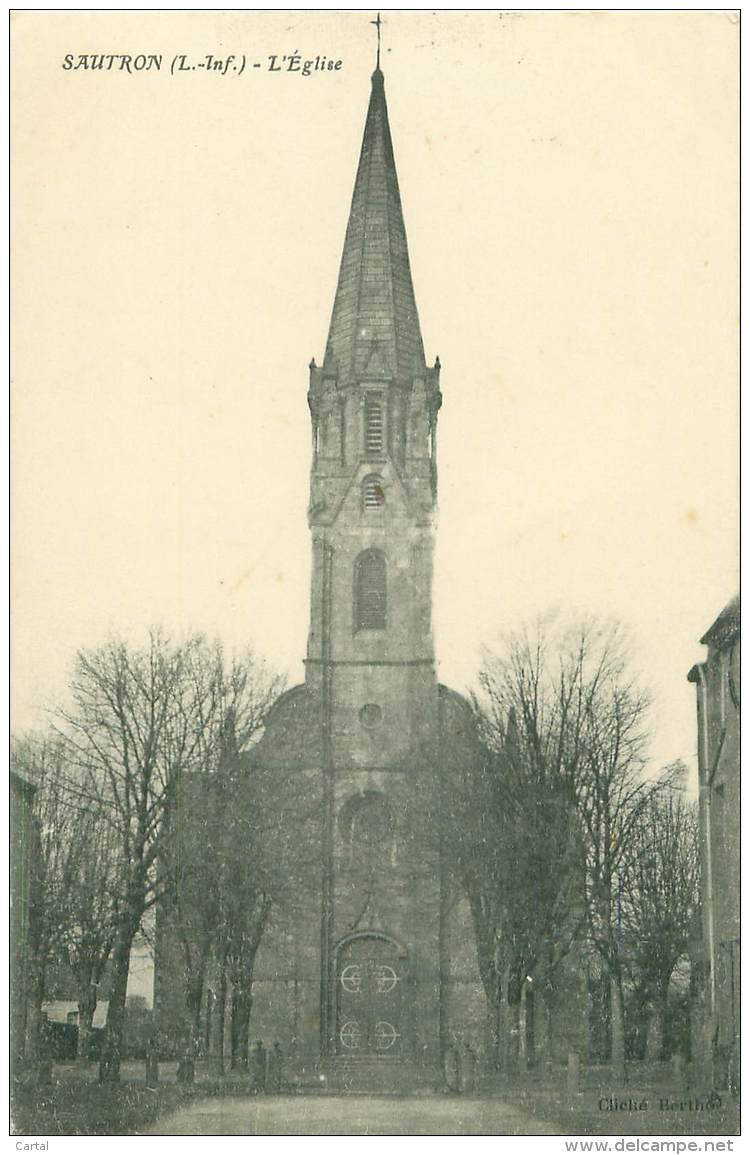 44 - SAUTRON - L'Eglise