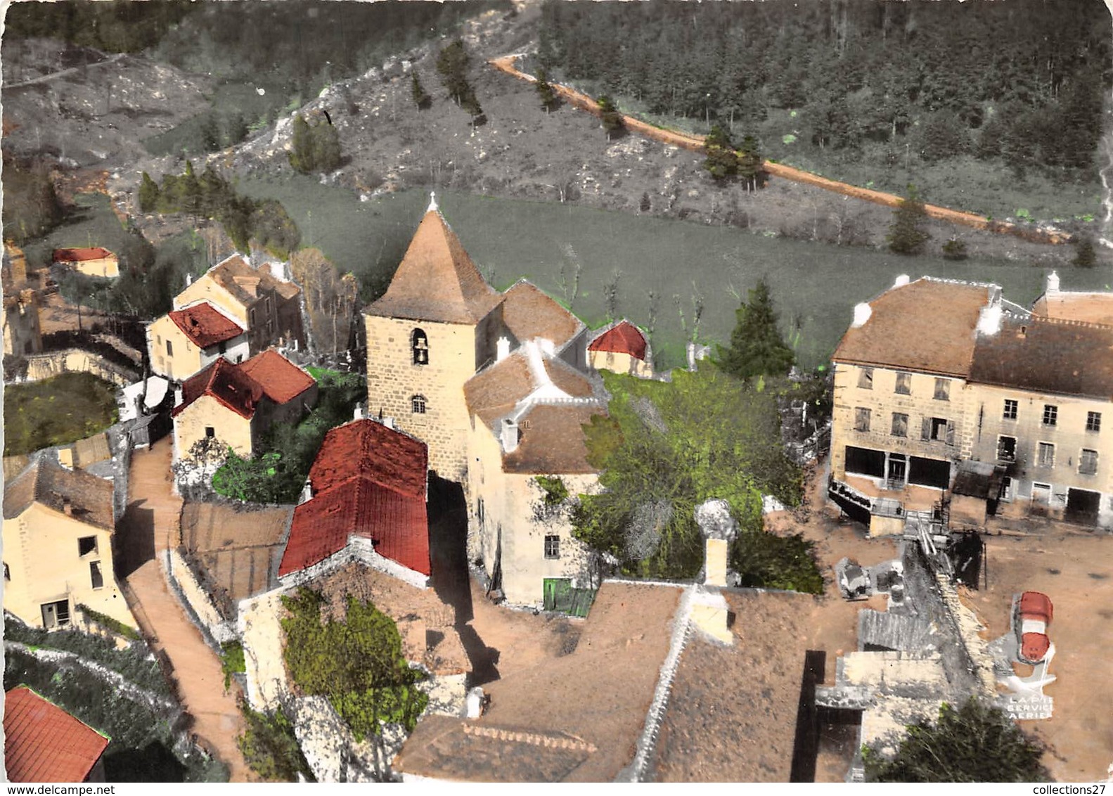 48-GRANDIEUX- L'EGLISE  VUE AERIENNE